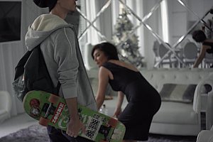 男同激情按摩1069